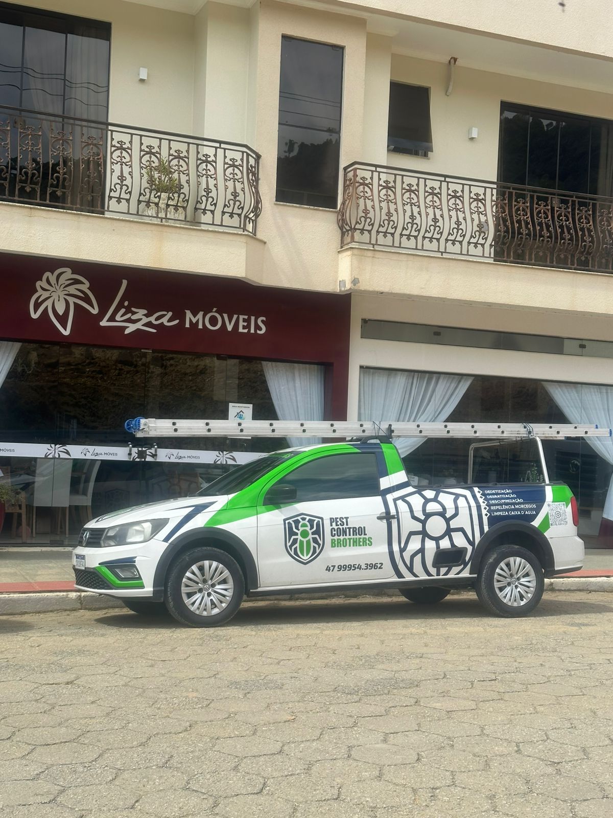 Frota PCB em atendimento a loja em Balneário Camboriú